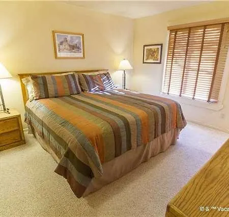 Apartment Artist Road #31 Two-bedroom Santa Fe